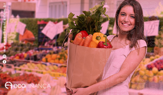 Orçamento familiar: dicas simples para economizar com comida! - ECOFINANÇA
